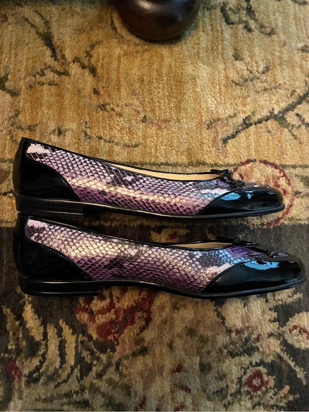Amalfi Purple Snakeskin-Print Ballet Flats with Bow. Made in Italy.